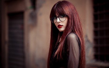 девушка, портрет, взгляд, очки, лицо, красная помада, длинные волосы
