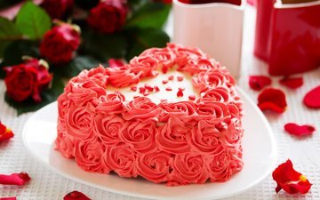 цветы, бутоны, розы, лепестки, сладкое, десерт, торт в виде сердца, торт-сердце, праздничный торт, в форме сердца