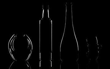 form, schwarzer hintergrund, silhouette, geschirr, flasche, tassen, vasen