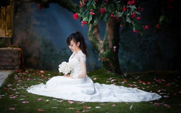 цветы, трава, дерево, девушка, букет, азиатка, белое платье, невеста