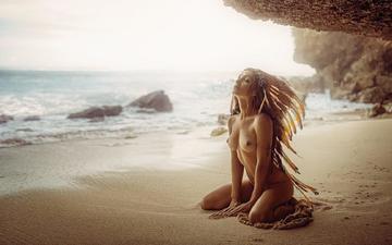 девушка, море, поза, блондинка, песок, пляж, модель, голая, закрытые глаза, георгий чернядьев, марго