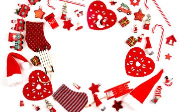 зима, игрушки, белый фон, праздник, рождество, сердечки, новогодние украшения, композиция