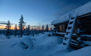 bäume, abend, schnee, sonnenuntergang, winter, haus, schneewehen, isba, finnland, lappland