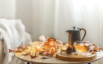 уют • чай • чайник • чашка • столик